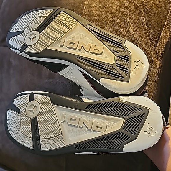 AND1 basketball shoes - Picture 6 of 8